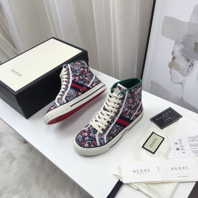 Gucci Casual Shoes